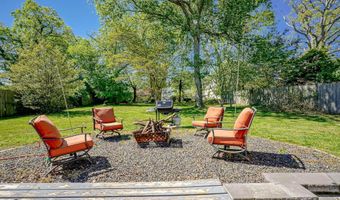 317 PINE St, Absecon, NJ 08201
