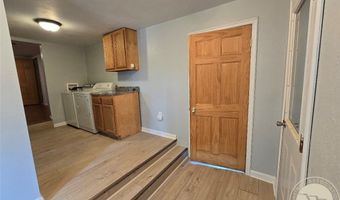 302 S 8th St E, Baker, MT 59313