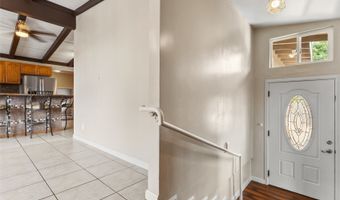 99-670 Aliipoe Dr, Aiea, HI 96701