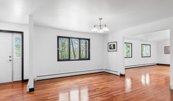 132 Hickory Ln, Bethlehem, CT 06751