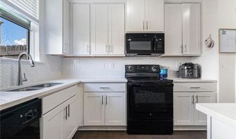 160 Auburn Gate Ln, Auburn, GA 30011