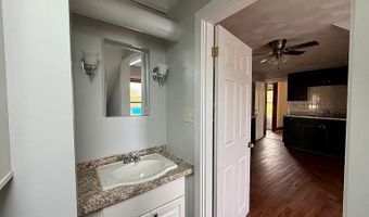 13 Elizabeth St 3, Cumberland, RI 02864
