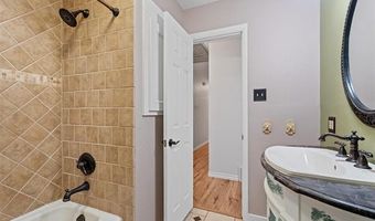 3608 Velma Dr, Bartlesville, OK 74006