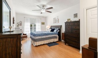 102 Sylvan Lake Blvd, Bayville, NJ 08721