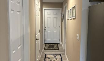 9309 Oakdale St, Algonac, MI 48001