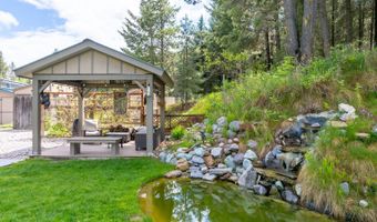 580 Hollow Ln, Bigfork, MT 59911
