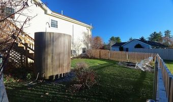 14 Virginia Ln, Bangor, ME 04401