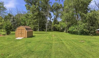 5400 LONG Ct, Appleton, WI 54914