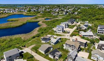 11 Woodruff St, Narragansett, RI 02882