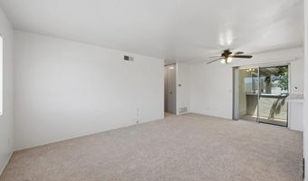 2504 Wanek Rd D, Escondido, CA 92027