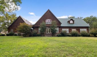 100 Plantation Ln, Batesville, AR 72501
