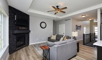 1532 Marina Cove Dr, Polk City, IA 50226