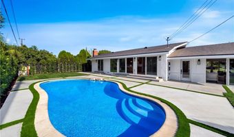 2613 W Chanticleer Rd, Anaheim, CA 92804