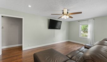 1166 Ledgewood Ln, Avon, IN 46123