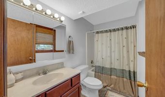 6991 NE 27th Ave, Altoona, IA 50009