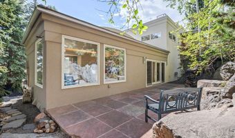 1060 5th St, Boulder, CO 80302