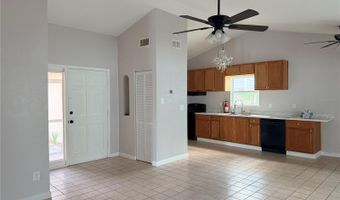 208 FLAMINGO Dr, Apollo Beach, FL 33572