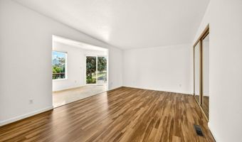 738 Fairway Ct, Ashland, OR 97520