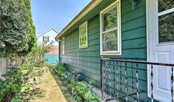 104 Stanton Ave, East Providence, RI 02915
