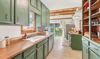 4518 Kingman Blvd, Des Moines, IA 50311