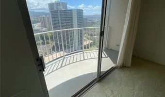 98-1038 Moanalua Rd 2208, Aiea, HI 96701