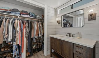 929 Pepper Tree Ln, Fallbrook, CA 92028