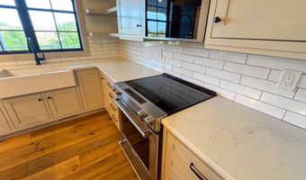 1471 576th Ave, Albia, IA 50150