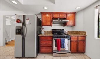 25 Palmetto Dr A, Alhambra, CA 91801