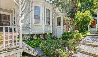 20 Anthony St, Newport, RI 02840