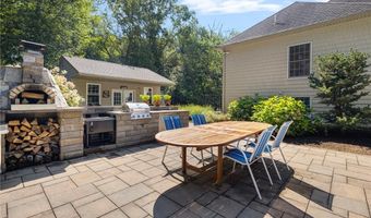 2393 Scituate Ave, Cranston, RI 02831