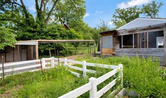 22350 OLD HUNDRED Rd, Barnesville, MD 20838