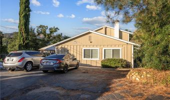 2220 Dippon Ln, Escondido, CA 92027