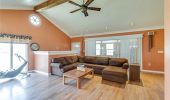 3381 Alexander Rd, Atwater, OH 44201