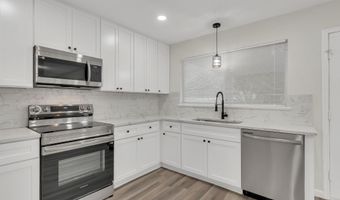 438 Stanley Falls Dr, Anna, TX 75409