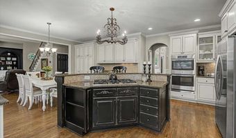 31 Rocky Brook Ct, Acworth, GA 30101