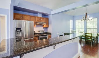 6909 N Rue Mornay, Biloxi, MS 39532