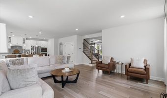 300 Crest Ln, Adams Twp., PA 16046