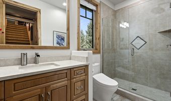 152 NW Champanelle Way, Bend, OR 97703