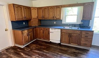 986 S East St #A, Amherst, MA 01002