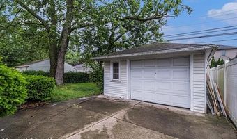 9986 Becker Ave, Allen Park, MI 48101