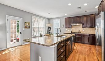 43177 BARNSTEAD Dr, Ashburn, VA 20148