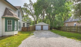 109 N Main St, Alba, MO 64830
