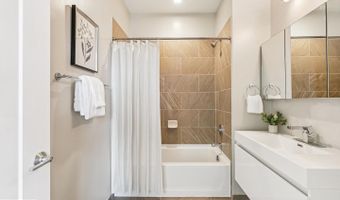 989 S BUCHANAN St #225, Arlington, VA 22204