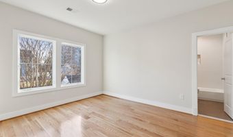 2150 N STAFFORD St, Arlington, VA 22207