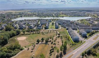 15520 Eagle Shore Dr 1207, Apple Valley, MN 55124