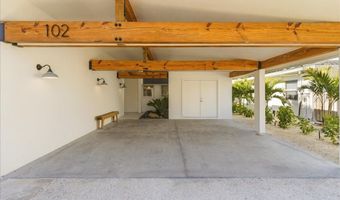 102 TUNA St, Anna Maria, FL 34216