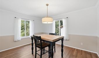 477 Ironwood Dr, Ballwin, MO 63011