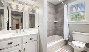 1811 El Contento Cir, Bentonville, AR 72712