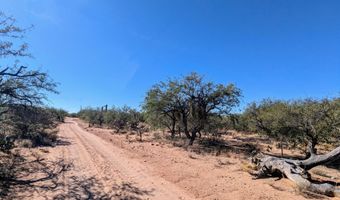 1971 W Eagle Way 1971, Amado, AZ 85645