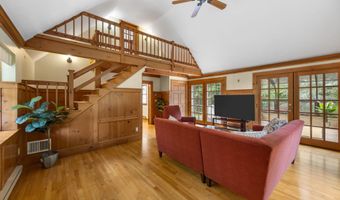 88 Acre Hill Rd, Barnstable, MA 02630